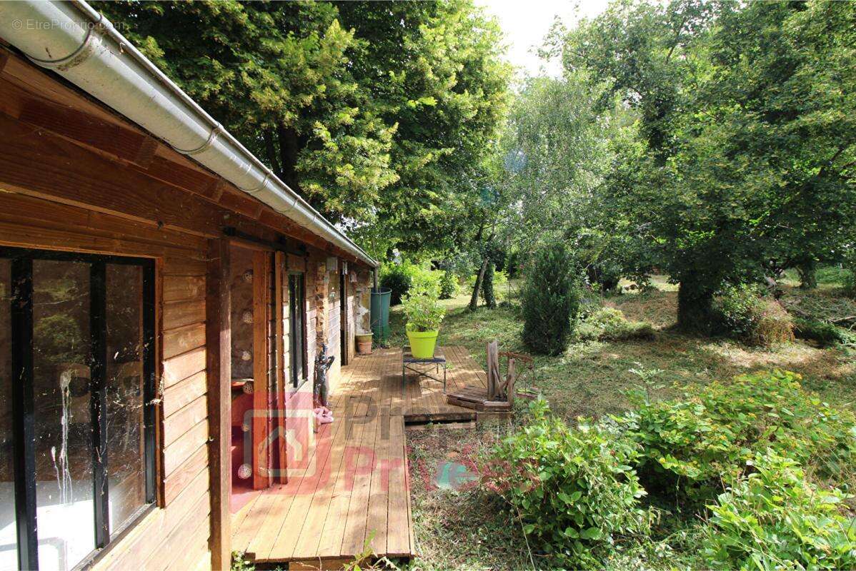 Maison Sens Beaujeu 6 pièce(s) 155 m2 - photo 4