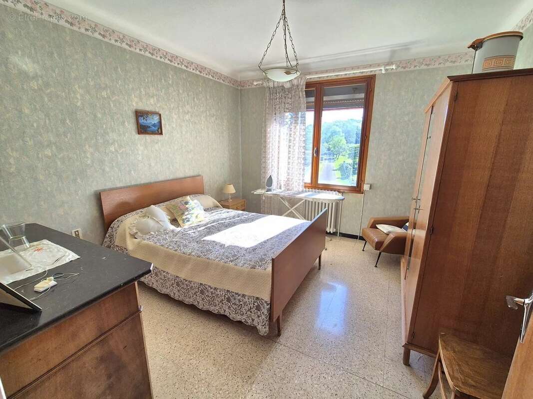 Maison à SAINT-PRIVAT-DES-VIEUX