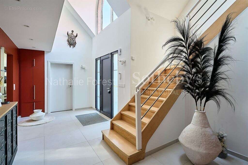 Maison à CROIX