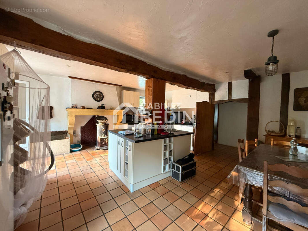 Maison à SAINT-MAGNE