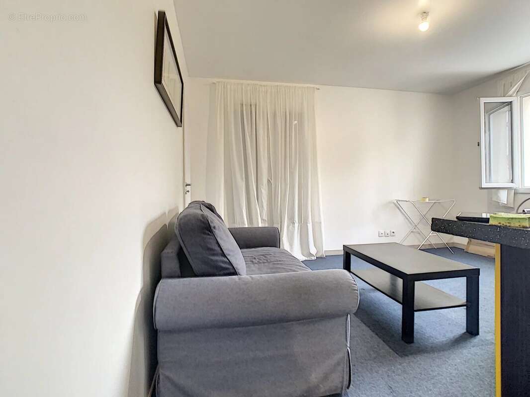 Appartement à SAUSSET-LES-PINS