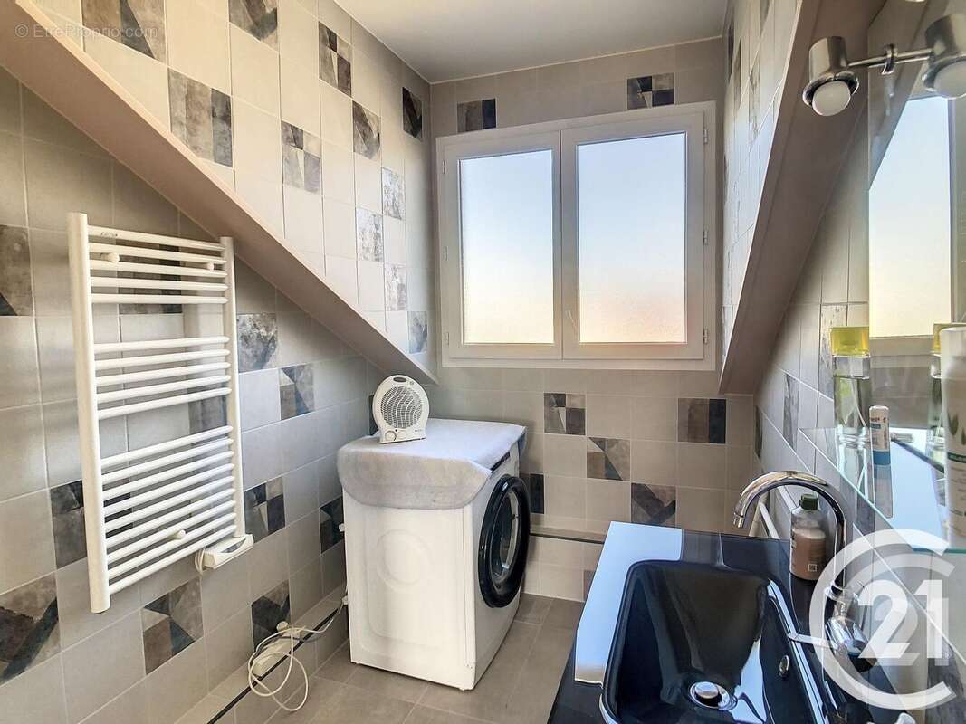 Photo 8 - Appartement à THIAIS