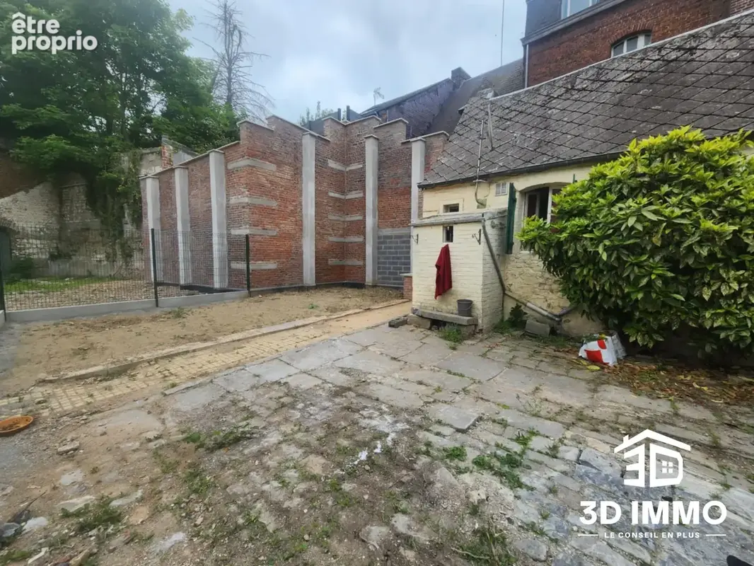 Maison 4 pièces 131 m² à vendre à Avesnes-Sur-Helpe (59440) - photo 2