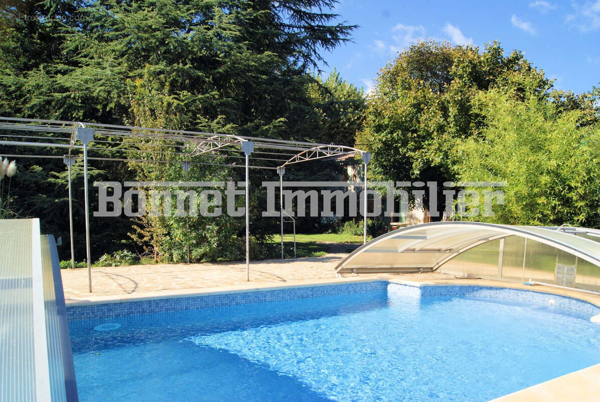 Maison à SAINTE-JALLE