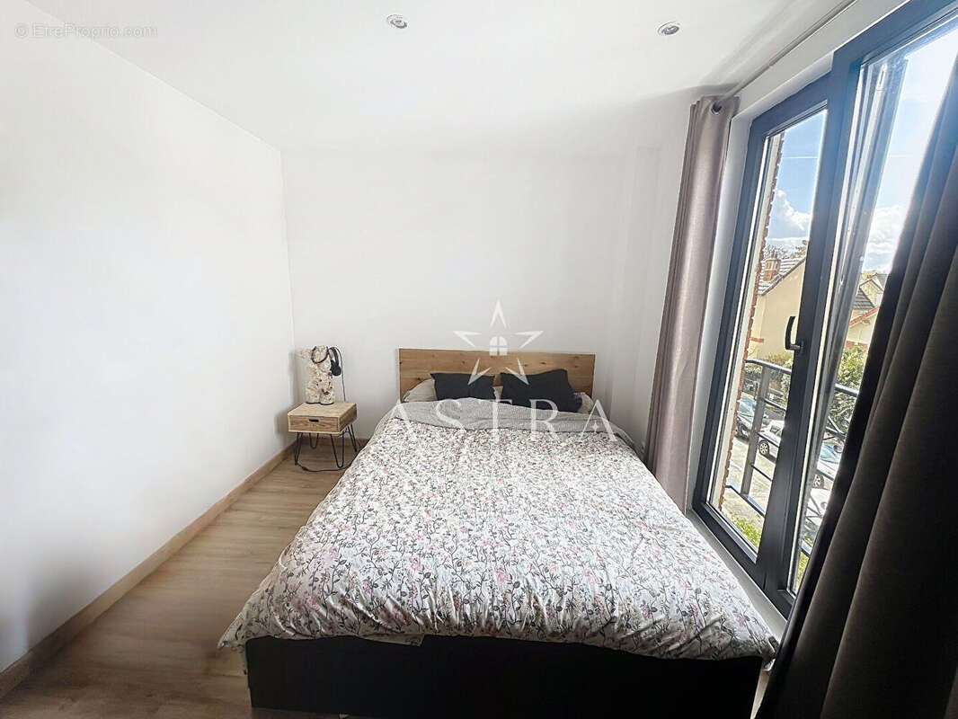 Maison à BOURG-LA-REINE