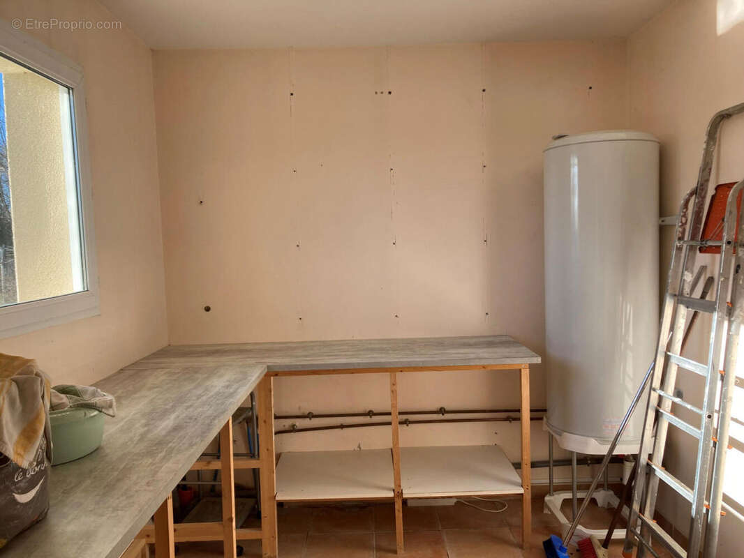 cellier - Maison à LALBENQUE