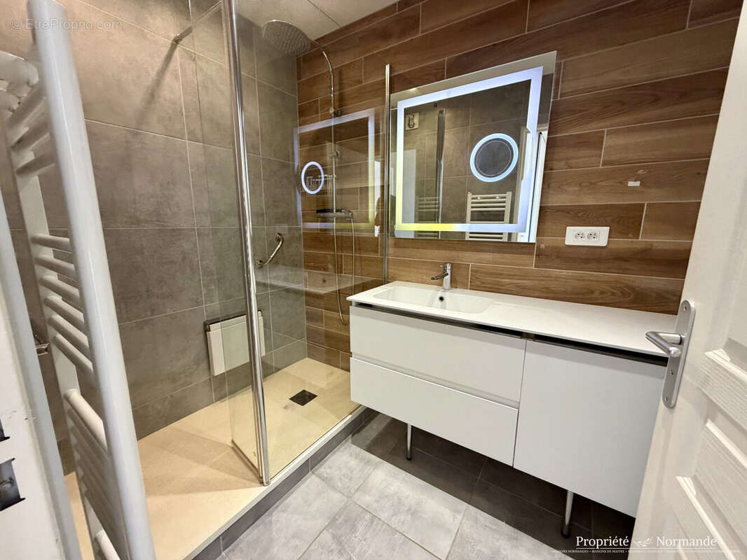 Appartement 68 m² à Pont-Audemer  - photo 6