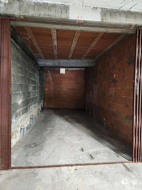 Centre ville appartement t5 de 135.82m2 avec garage - photo 6