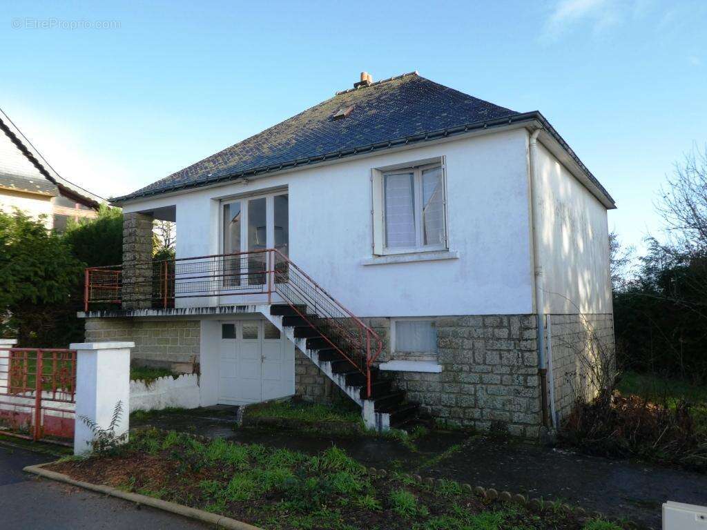 Maison 70 m² à Priziac  - photo 2