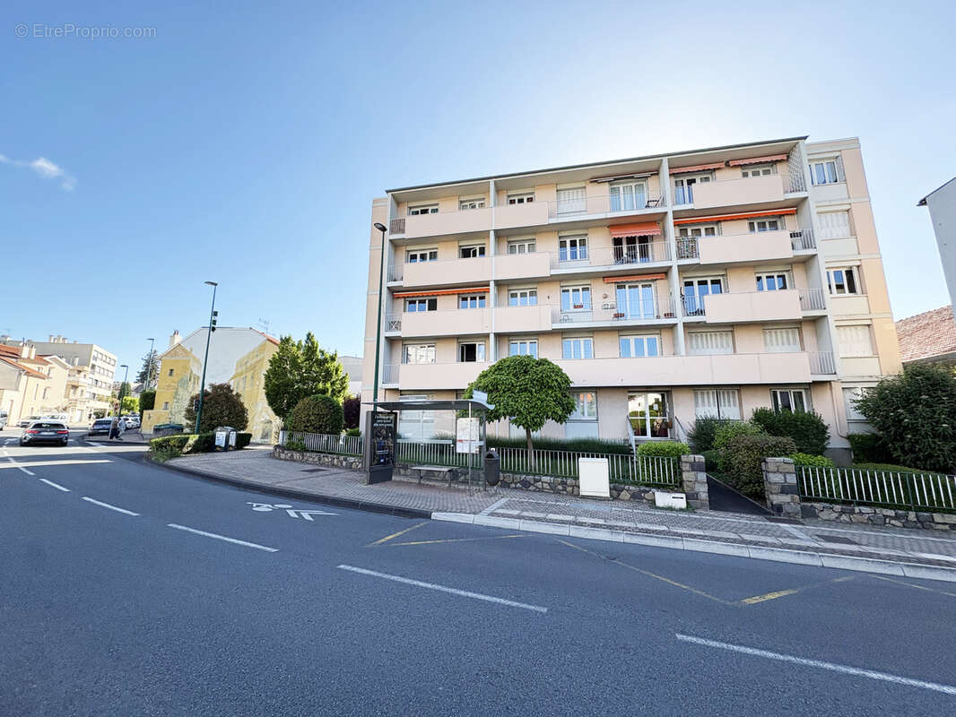 Appartement à CHAMALIERES