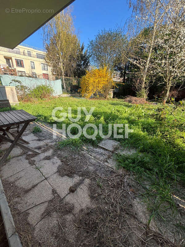 Appartement à THIAIS