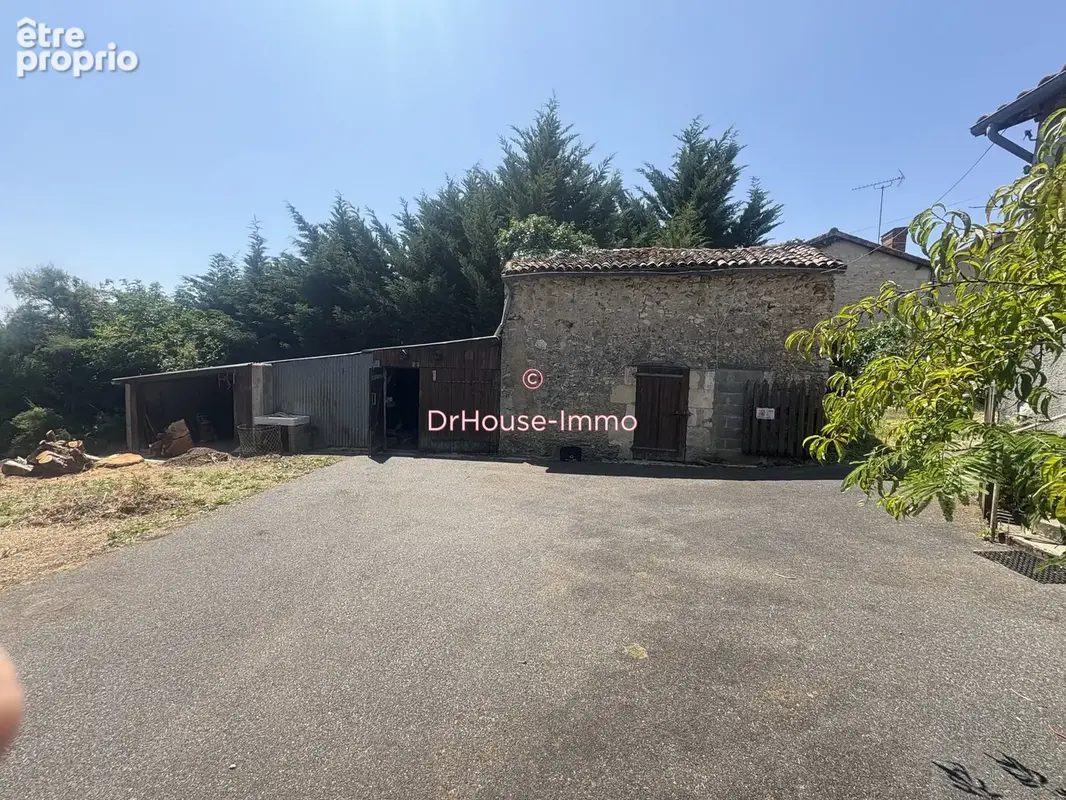 Maison 3 pièces 65 m² à vendre à Archigny (86210) - photo 7