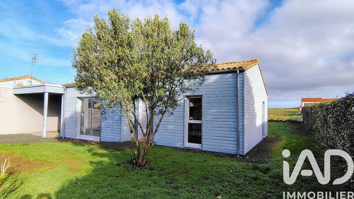 Photo 1 - Maison à FONTENAY-LE-COMTE