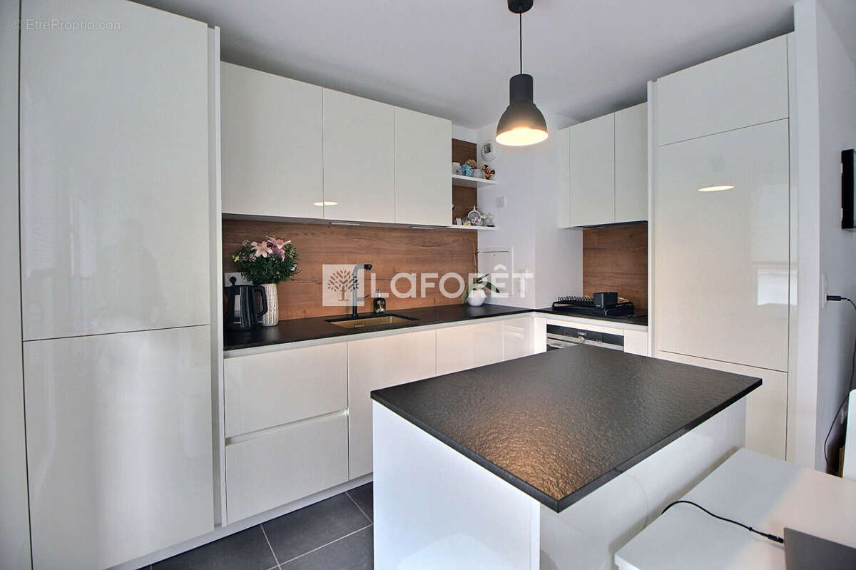Appartement à RUEIL-MALMAISON