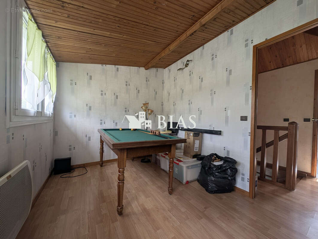 Maison à LA HAYE-MALHERBE