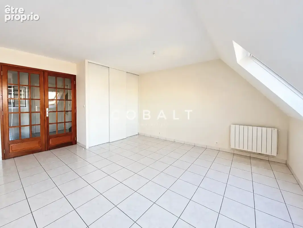 Appartement Duplex - 2 chambres - 47 m2 - Place de stationnement + Cave - La Baule centre Proche Marché - photo 2