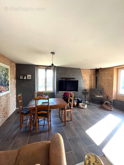 Maison à CONDEZAYGUES