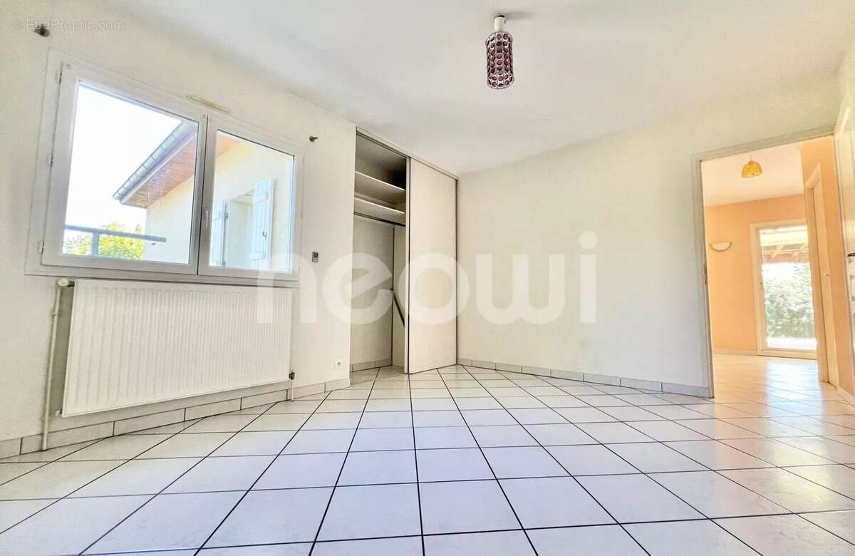 Maison à SAINT-BONNET-PRES-RIOM