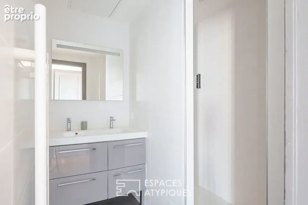 Appartement de charme rénové en coeur de ville - photo 9