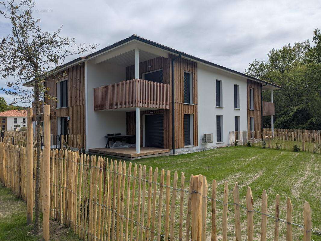 Appartement à LIT-ET-MIXE
