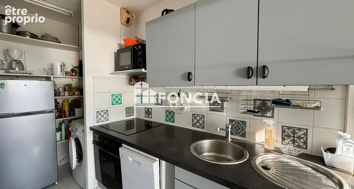 Canet sud – t2 cabine 39,07 m² – terrasse 13 m² – parking – accès direct plage - photo 4