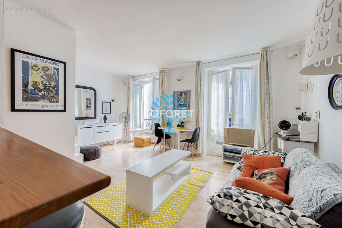 Appartement à PARIS-11E