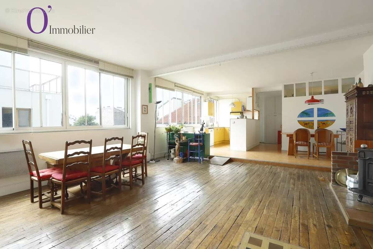 Appartement à PARIS-11E