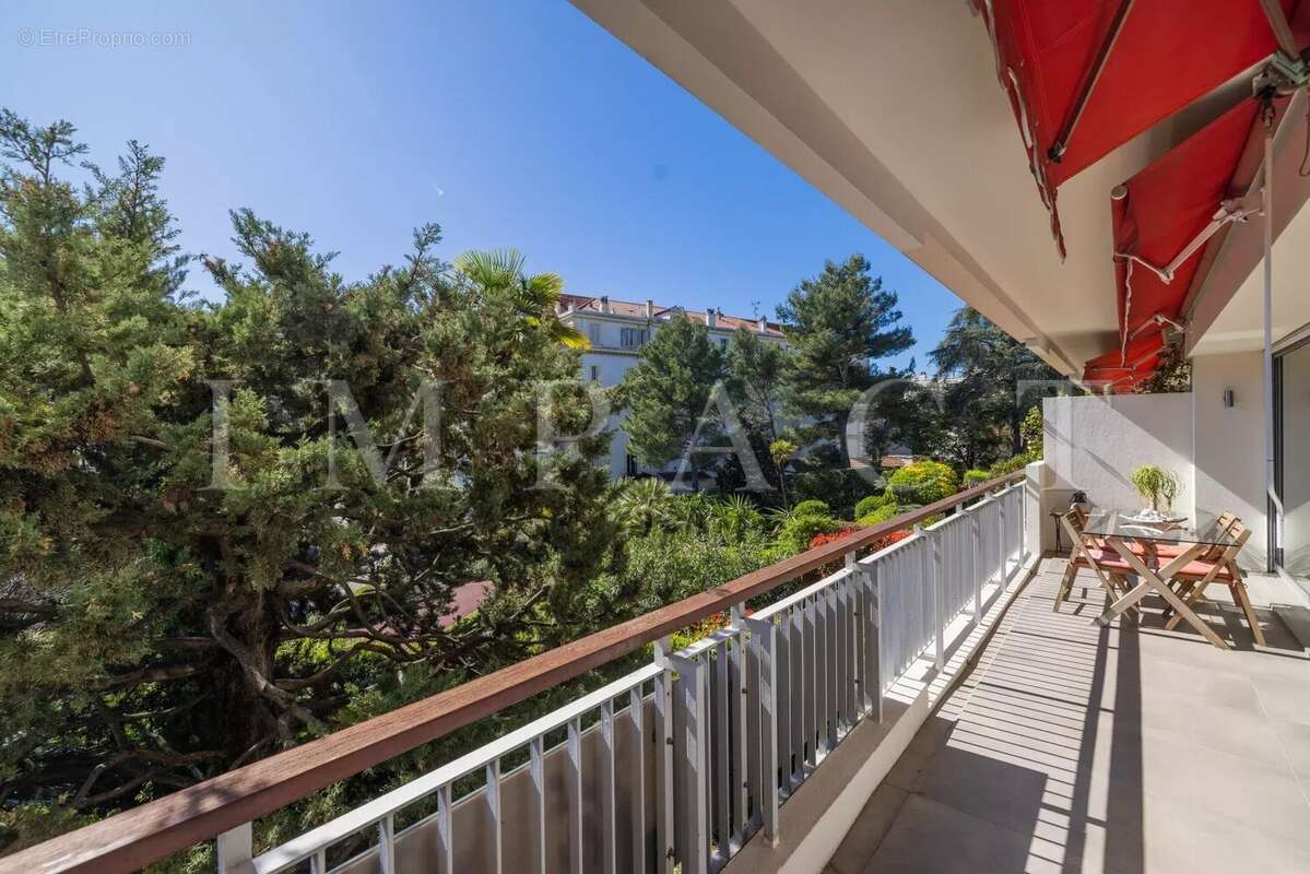 Appartement à CANNES
