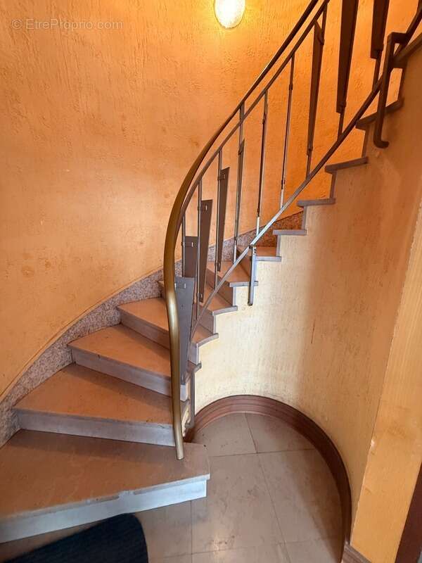 Appartement vendu loué 55m² avec place parking, Centre-ville de Guéret – Idéal investisseur  54 000 € - photo 17