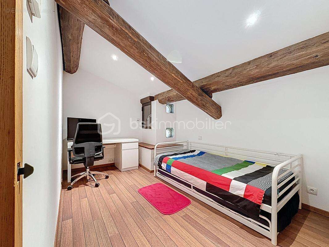 Maison de ville 5 pièces 130m2 en r+1 avec grand garage et patio - photo 12
