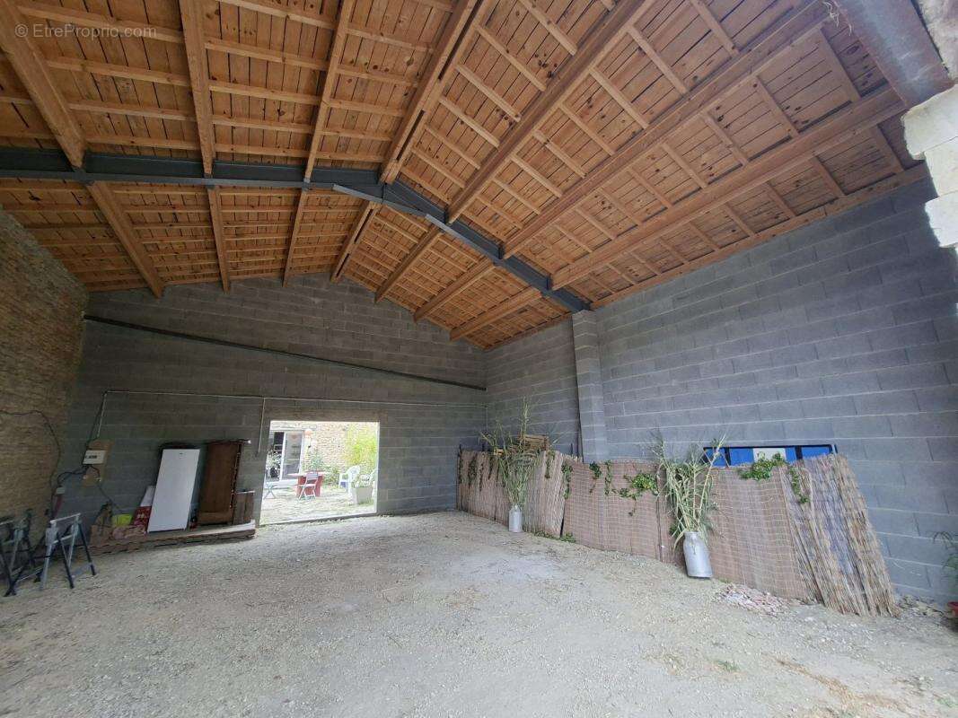 Maison à LA RONDE