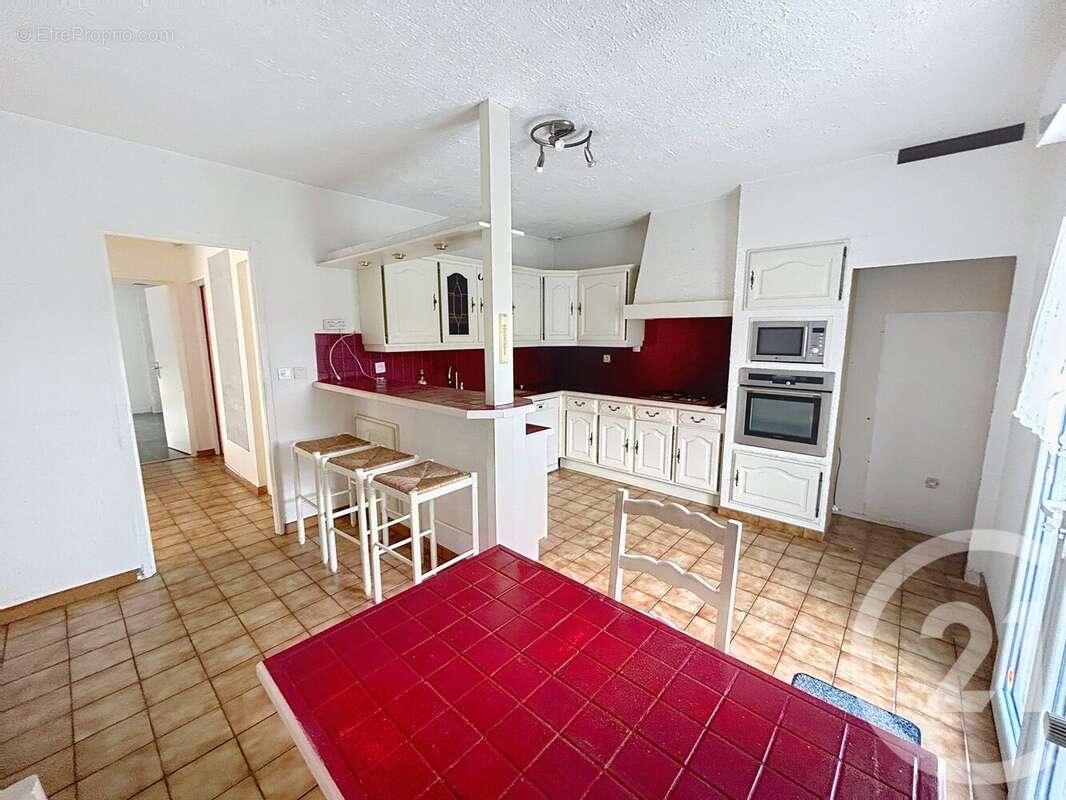 Maison à CHAMPILLON