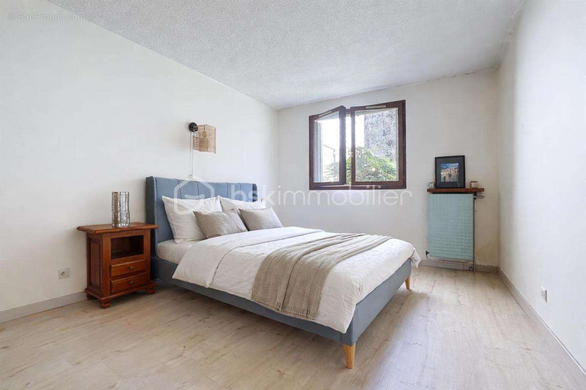 Appartement à SAINT-EGREVE
