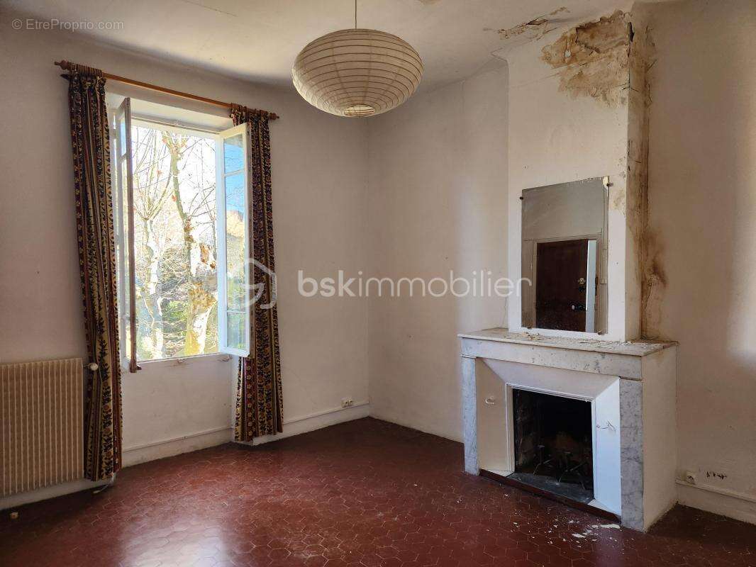 Maison à FORCALQUIER