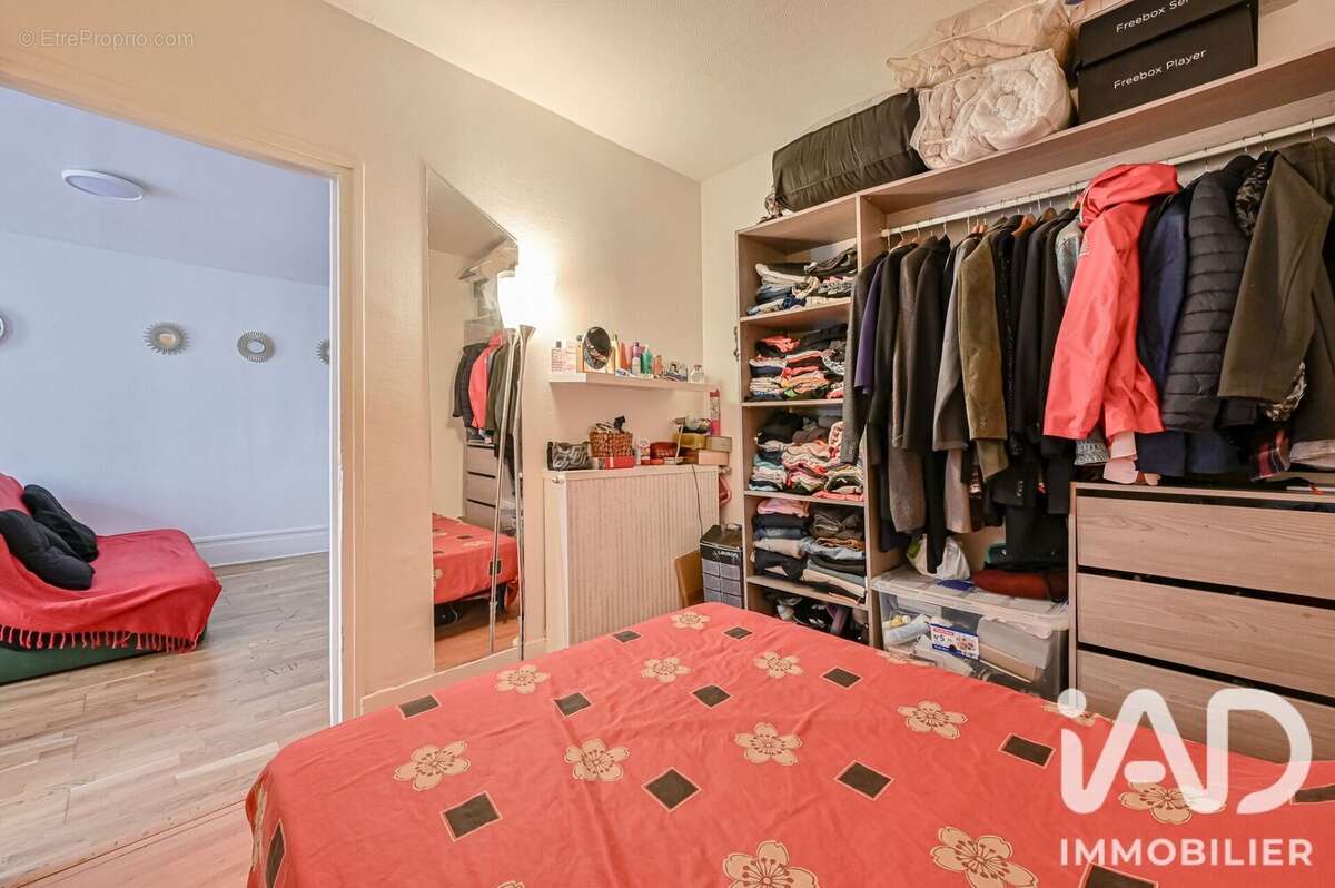 Photo 8 - Appartement à PARIS-18E