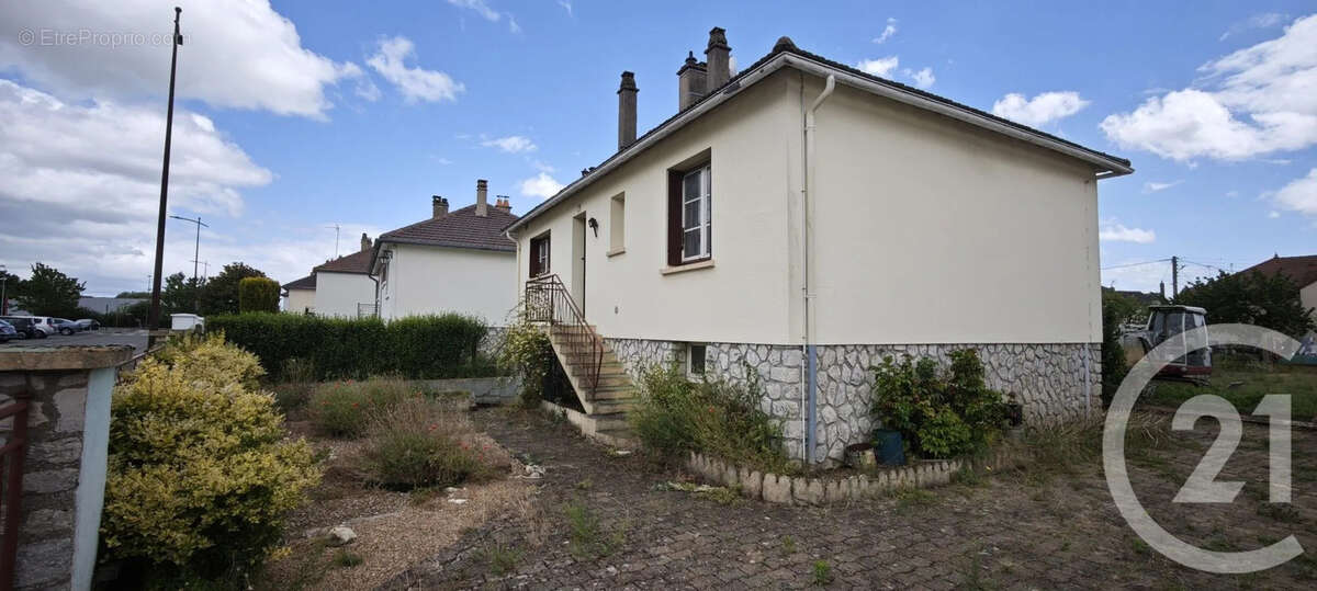 Maison à CHATEAUDUN