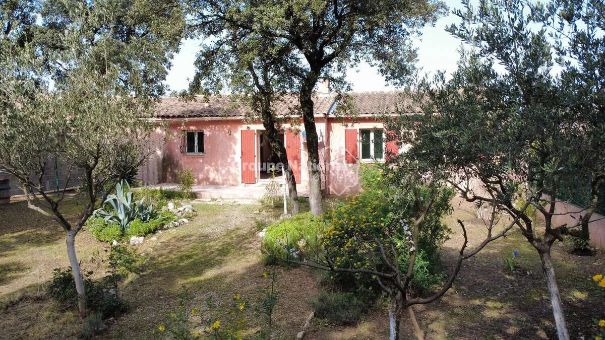 Maison à SORGUES