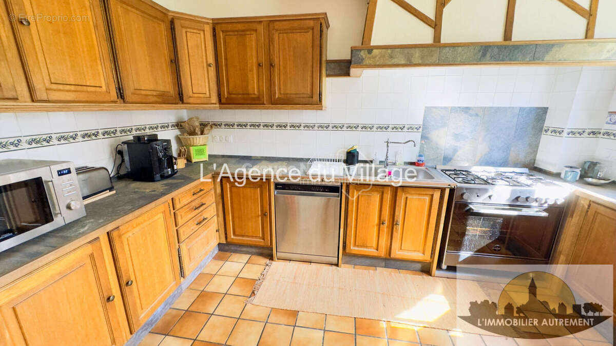 Maison à SAINTE-GENEVIEVE