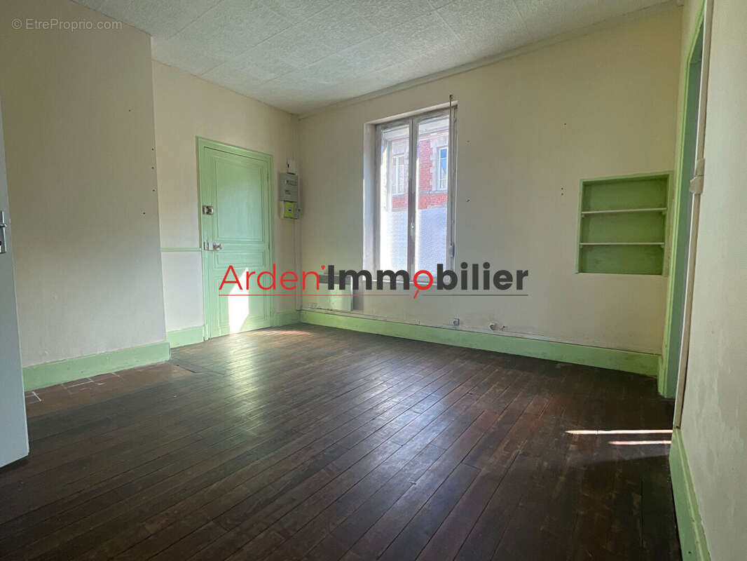 Appartement à LUCQUY