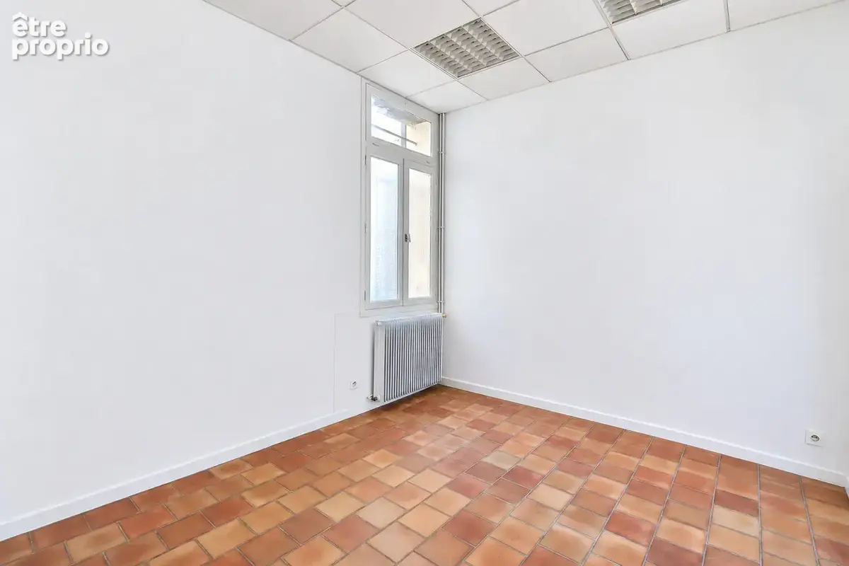 BORDEAUX BASTIDE – Immeuble mixte de 10pièces - photo 5