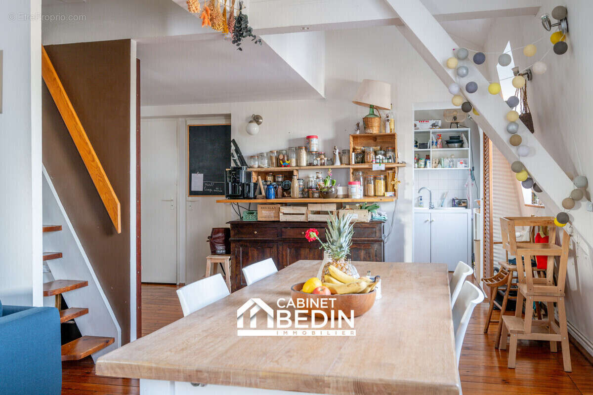 Appartement à BORDEAUX