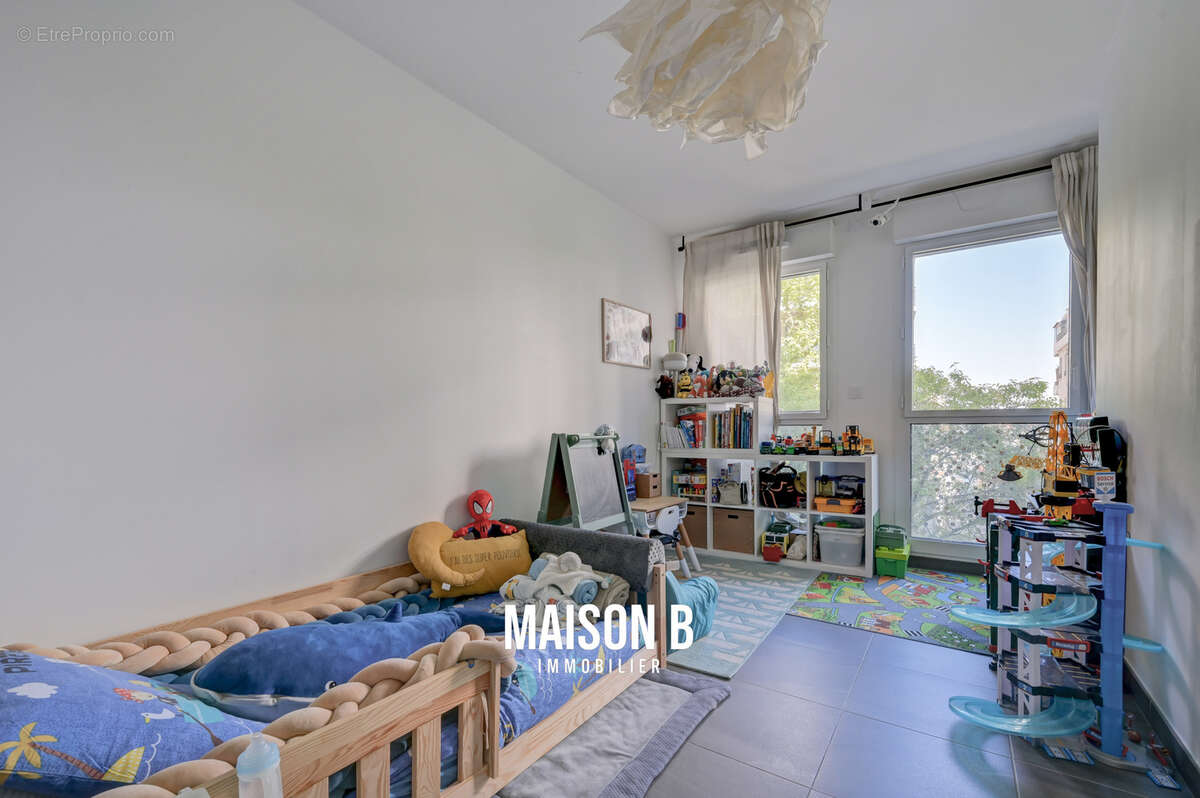 Appartement à MARSEILLE-7E