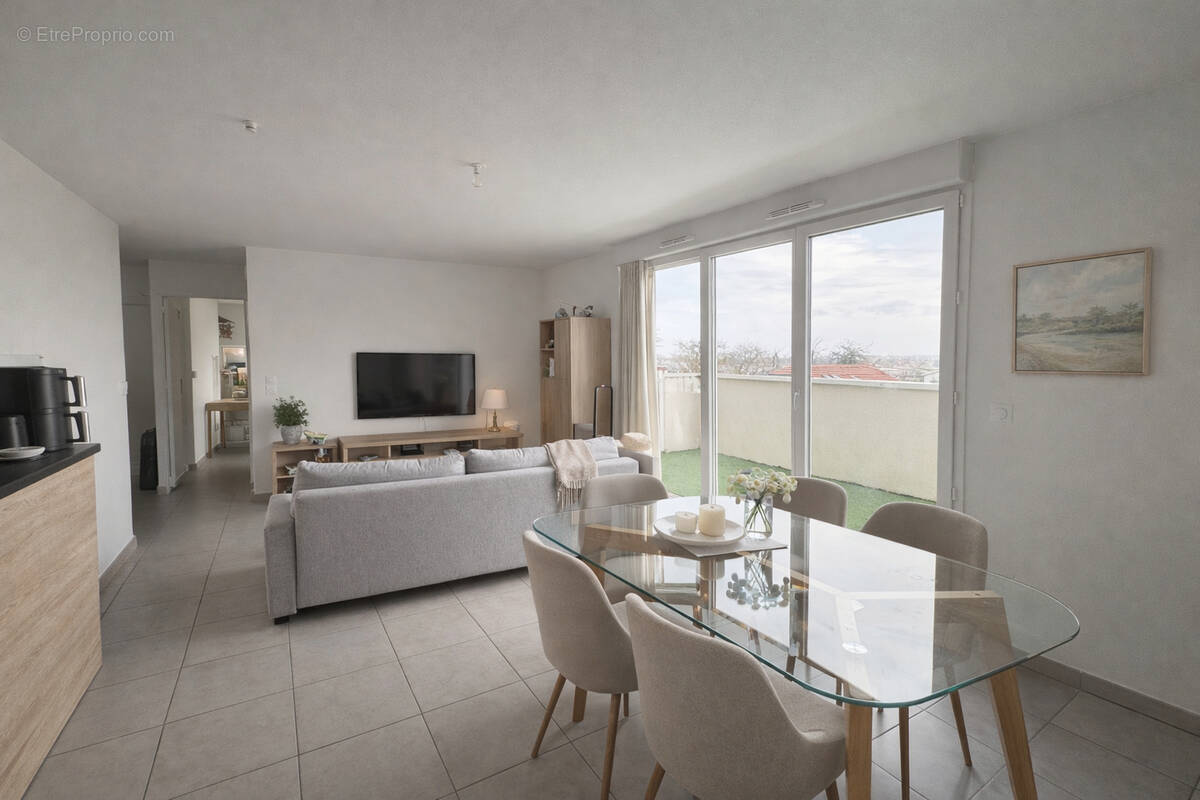 Appartement à VILLENAVE-D'ORNON