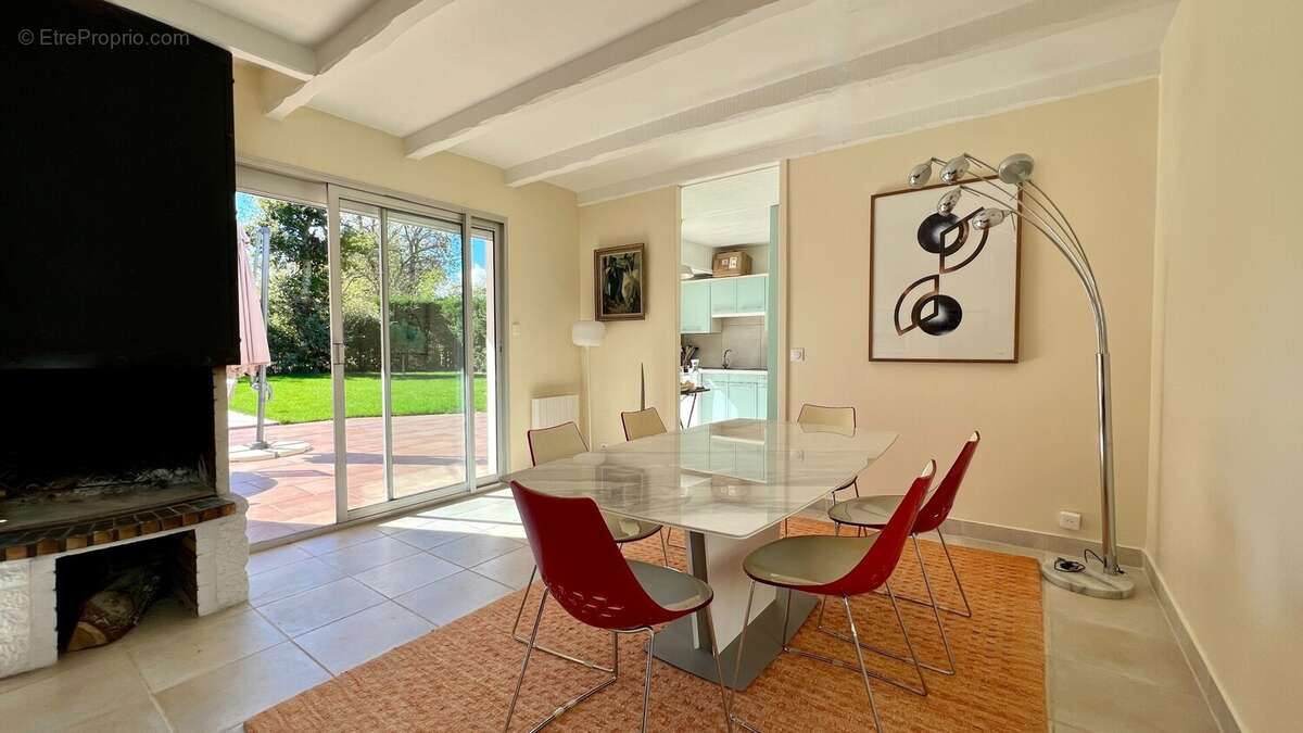 Maison à GUJAN-MESTRAS