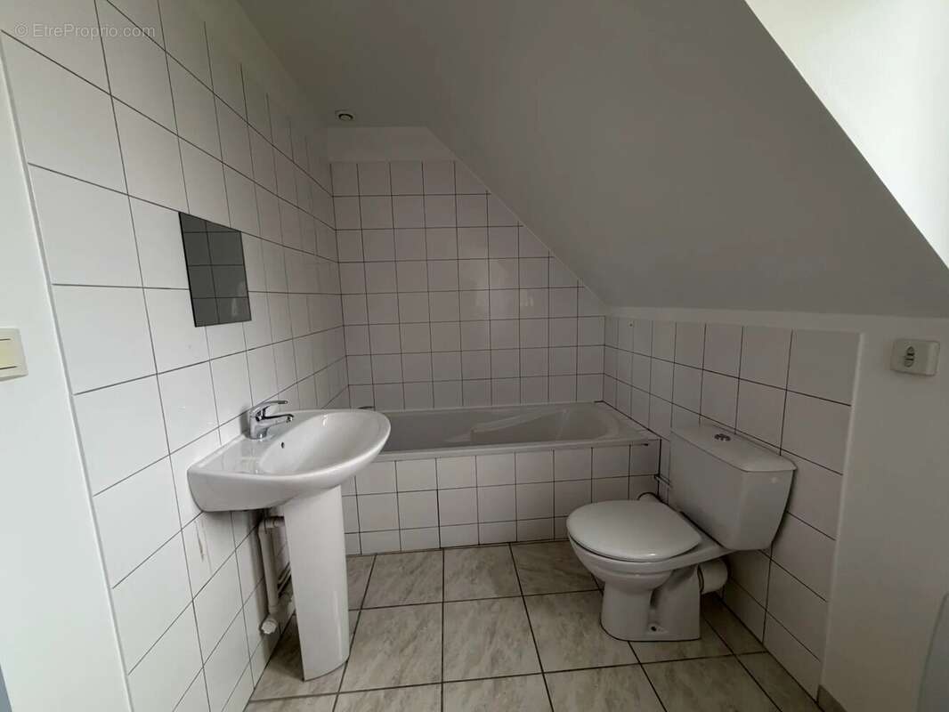 Maison à SAINT-LEGER-PRES-TROYES