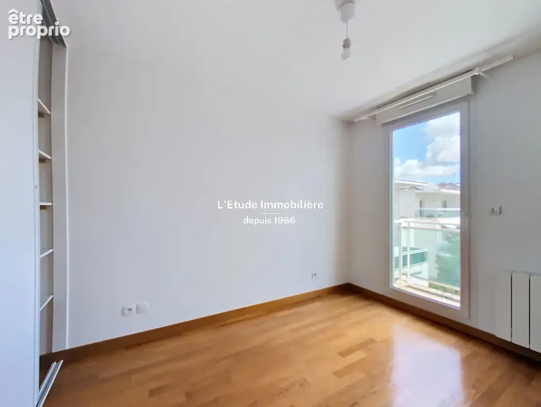 A VENDRE Appartement Caluire Et Cuire 3 pièces Dernier étage terrasse - photo 7