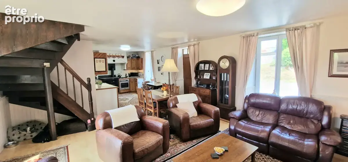 COTES D'ARMOR Maison en pierre 3 chambres, bien présentée avec magnifique terrasse surélevée, vue, sous-sol, atelier, terrain - photo 6