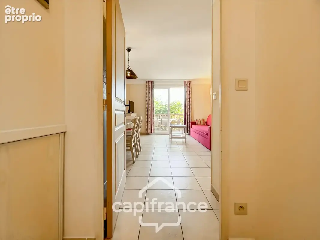 DOMAINE DE PONT ROYAL, maison  de 45 m2 avec vue dégagée , élevée d'un étage, 2 chambres, mitoyenne d'un seul côté, piscine priv - photo 21