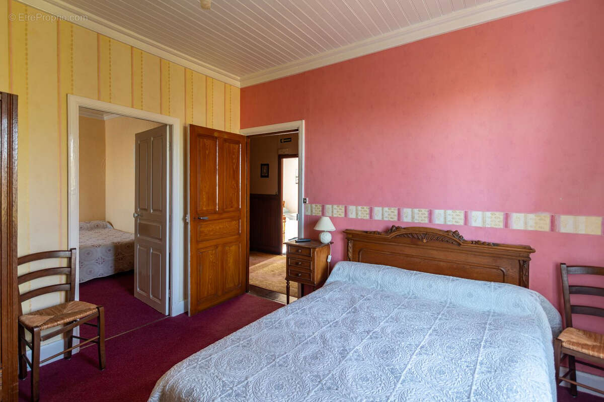 Maison à SAINT-BONNET-DE-SALERS