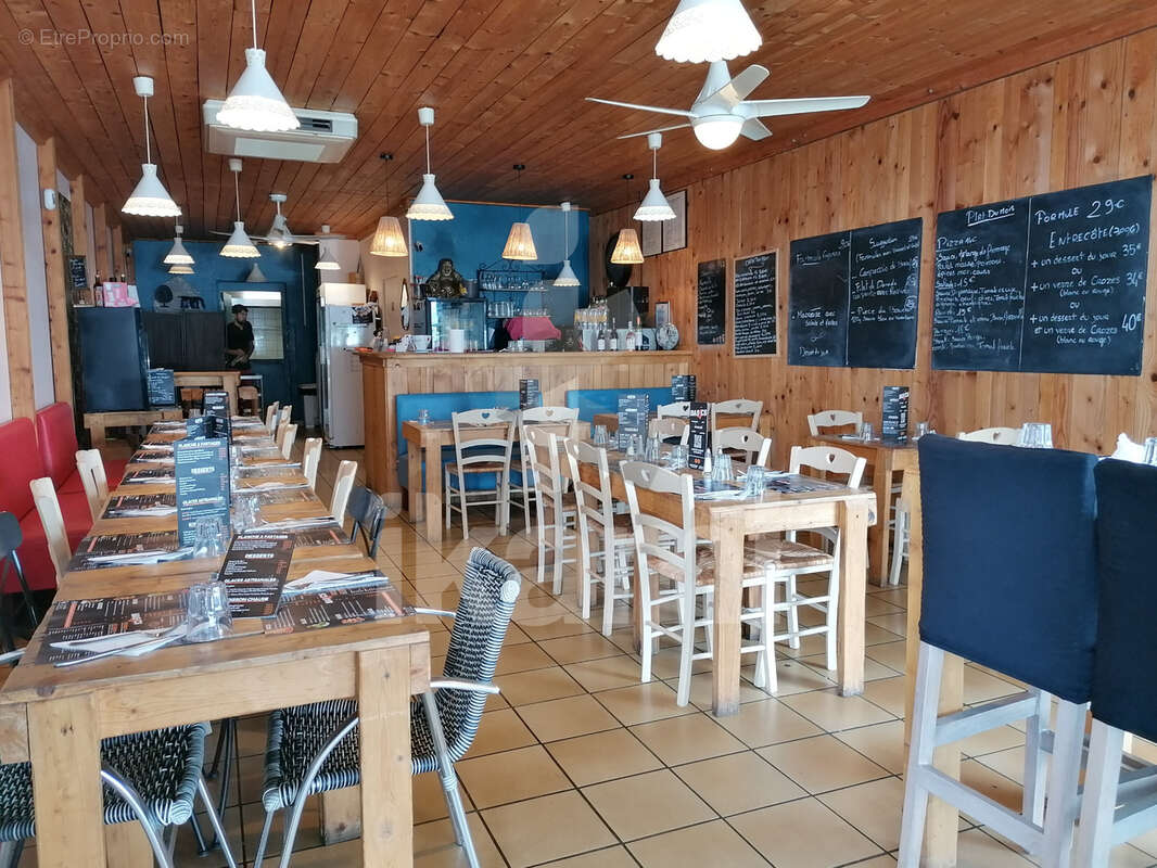 Commerce à BOURG-DE-PEAGE